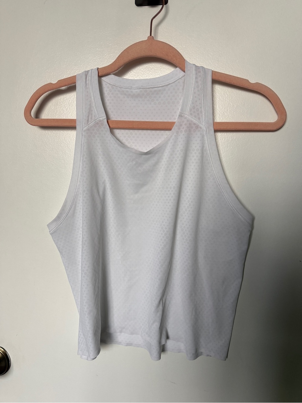 Lululemon white crop tank